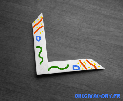 Origami Boomerang